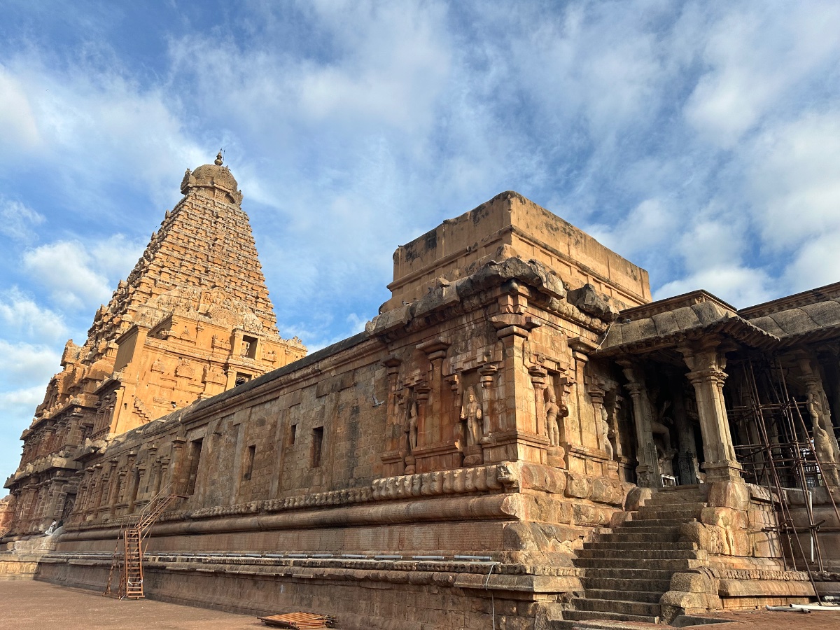 Brihadeeswarar Temple