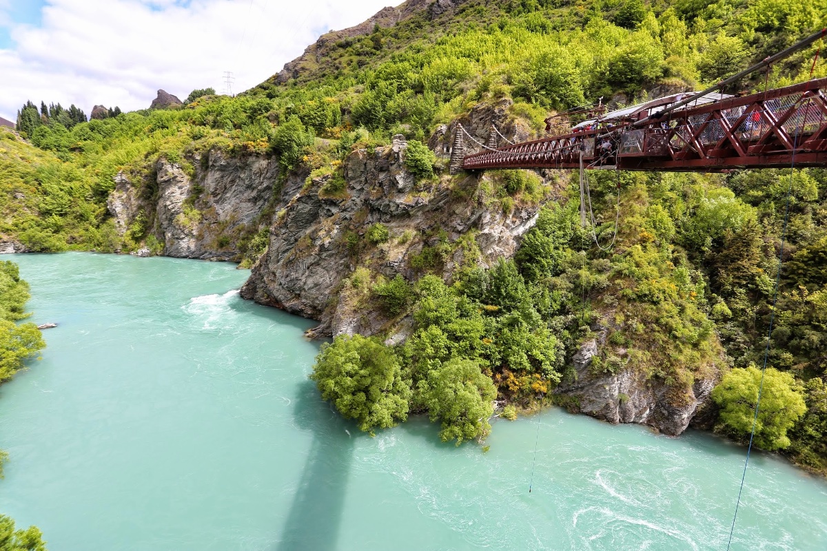 Kawarau Gorge Suspension Bridge