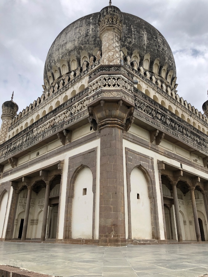 Qutb Shahi Tombs