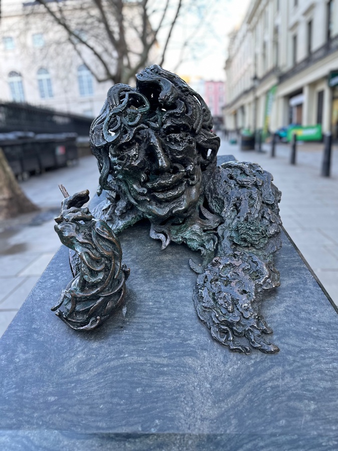 Oscar Wilde Memorial Sculpture