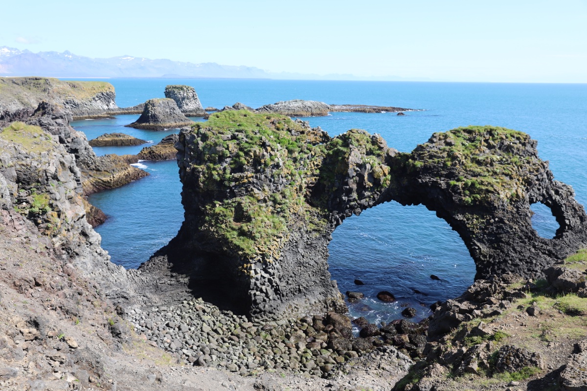 Gatklettur Arch Rock