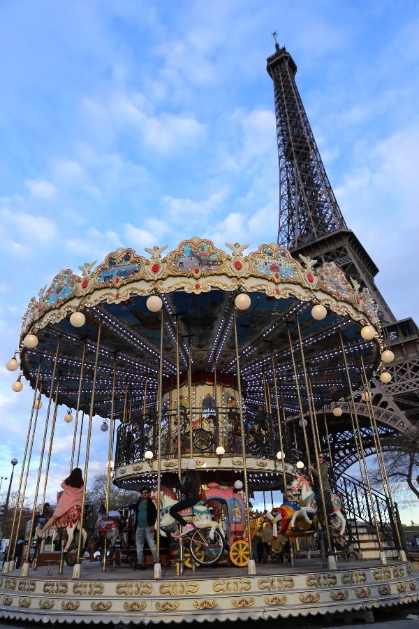 Eiffel Tower Carousel