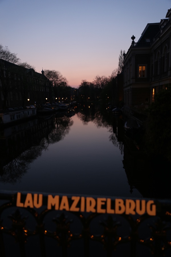 Lau Mazirelbrug at Dusk