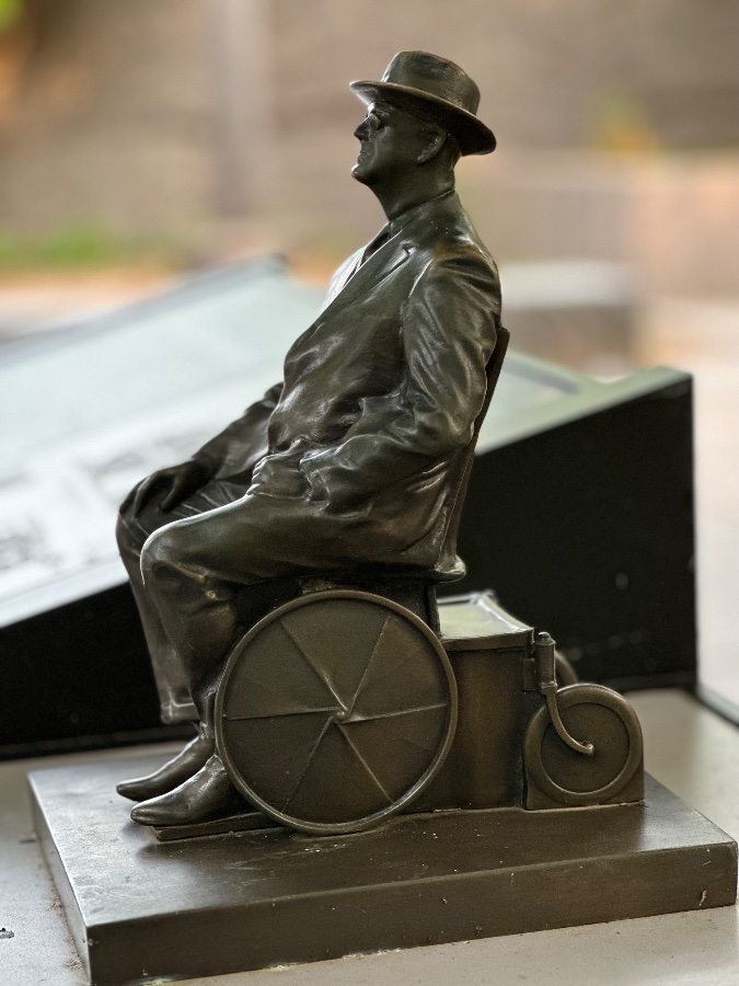 Statue of FDR in a Wheelchair