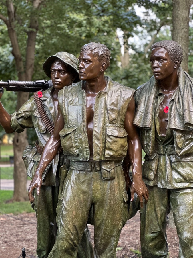 The Three Soldiers Statue