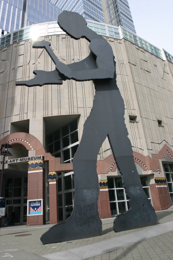 Hammering Man