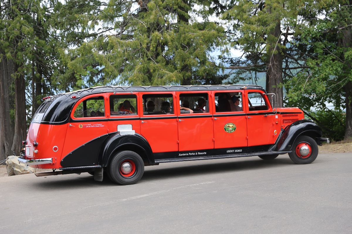 Red Bus Tour at Glacier National Park