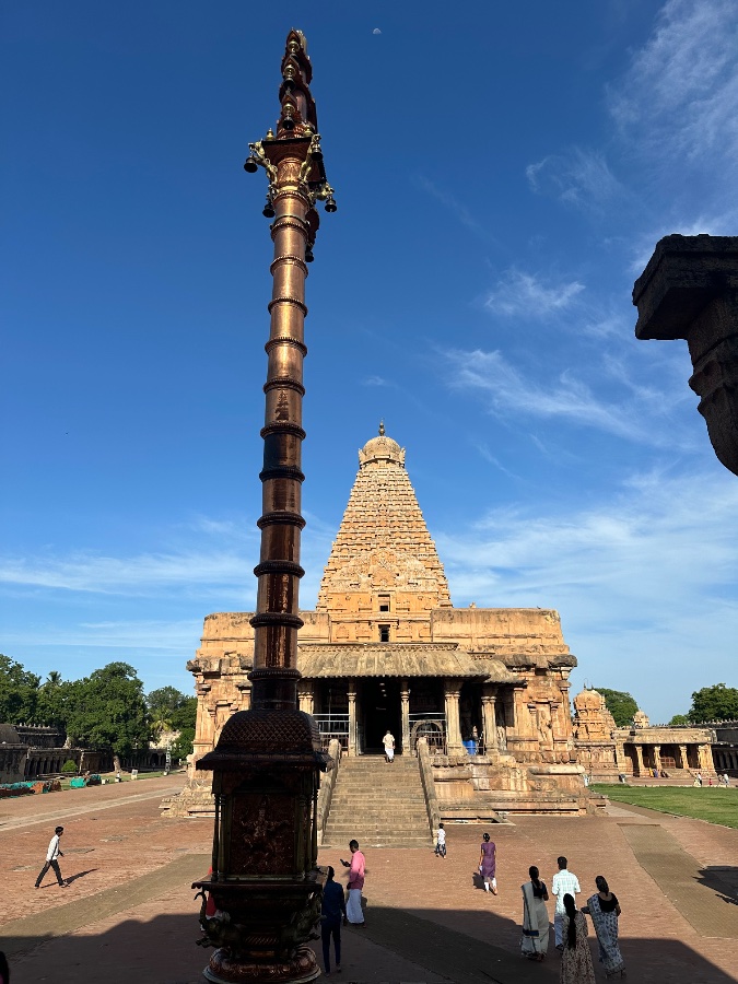 Brihadeeswarar Temple