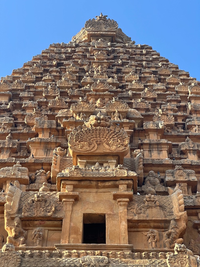 Brihadeeswarar Temple