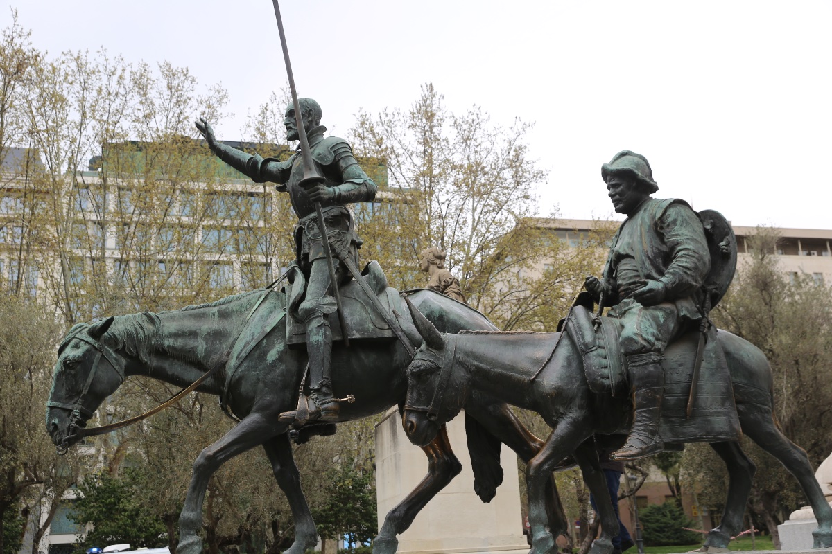 Don Quixote and Sancho Panza Statue