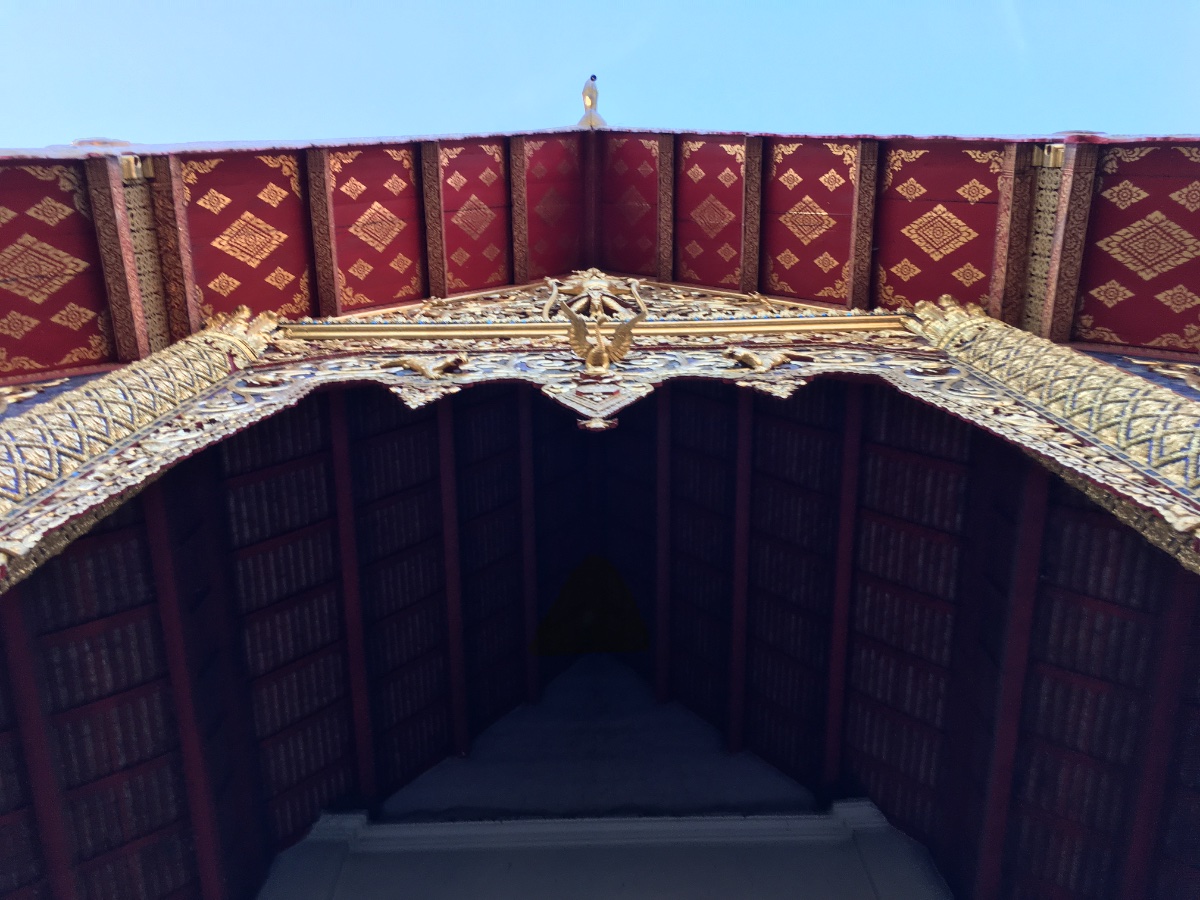 Wat Chedi Luang Roof Detail