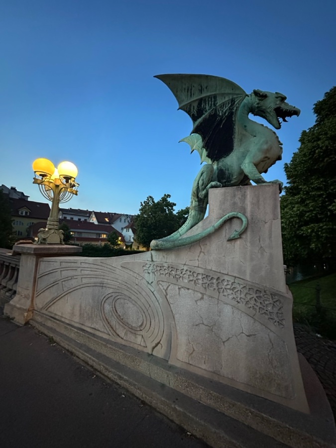 Dragon Bridge